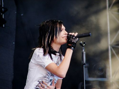 Durch den Monsun - Fotos: Tokio Hotel live bei der Arena of Pop 2006 in Mannheim 